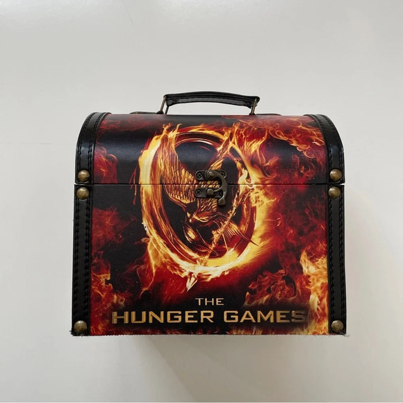 The Hunger Games Mockingjay Treasure Box Storage Chest Collector’s Item - Picture 1 of 15